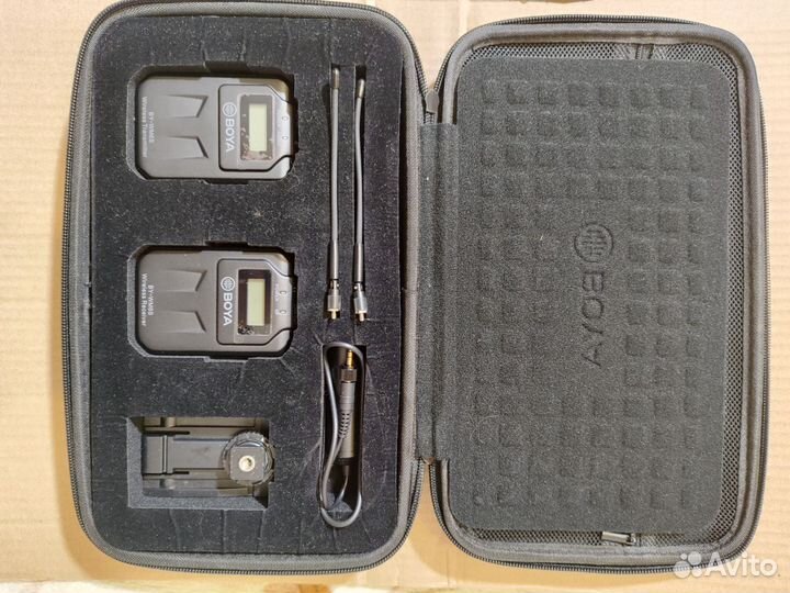 Микрофонная система Boya BY-WM6S беспроводная