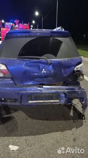 Mitsubishi outlander 1