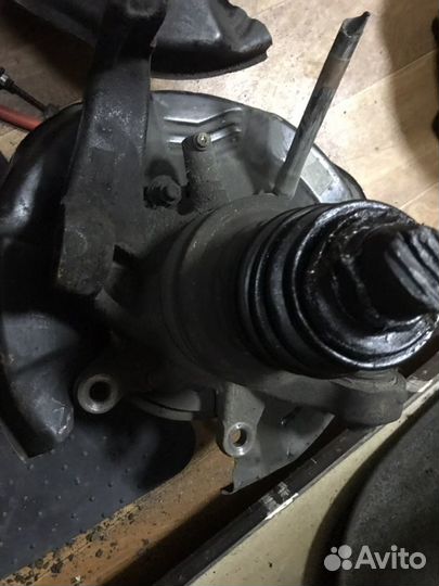 Ступицы задние toyota crown uzs171