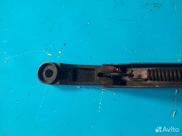 Поводок дворника левый daewoo matiz