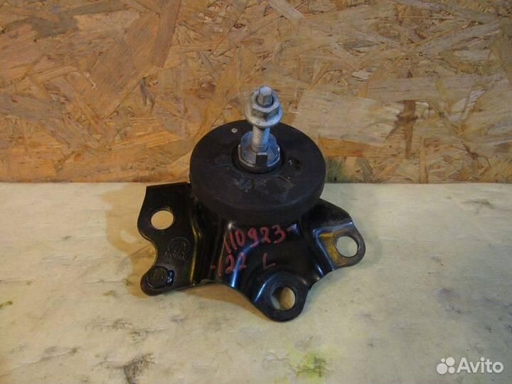 Подушка крепления двигателя Jeep Wrangler JL