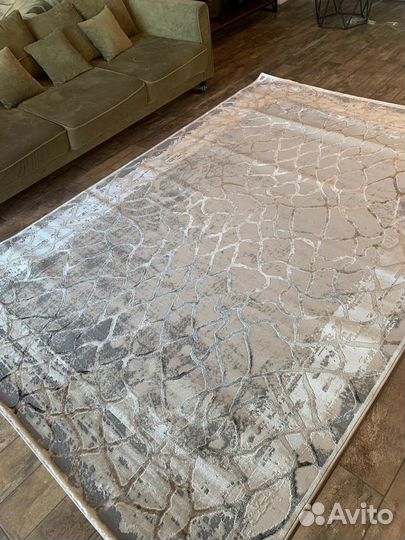 Ковер новый