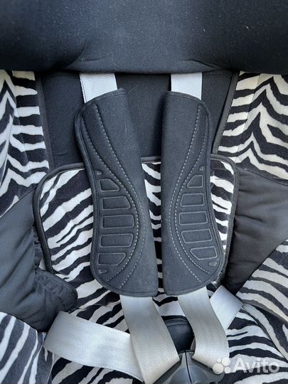 Автокресло Britax Romer Trifix SMART Zebra