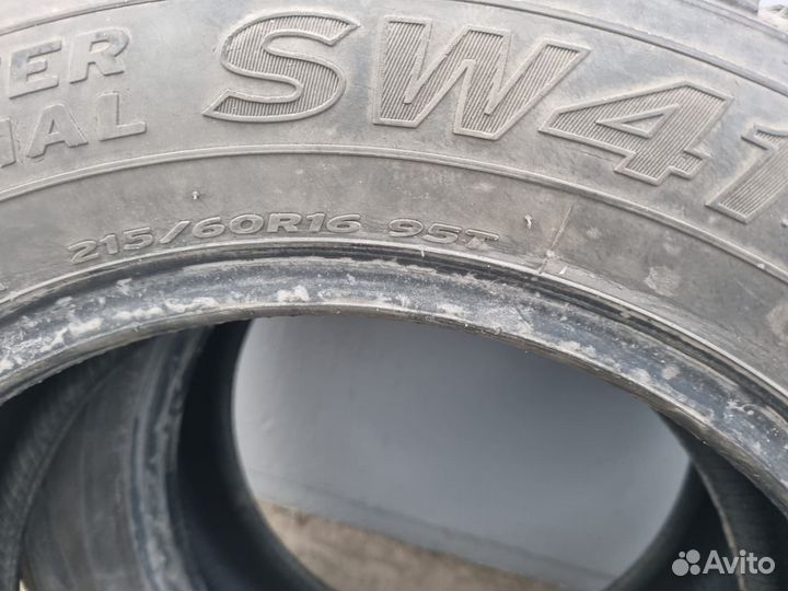 Accelera 651 21.5/60 R16 97B