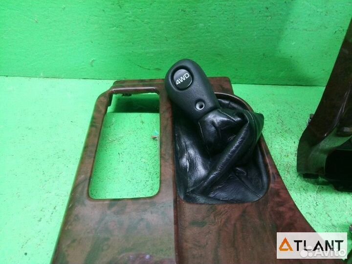 Консоль магнитофона toyota surf