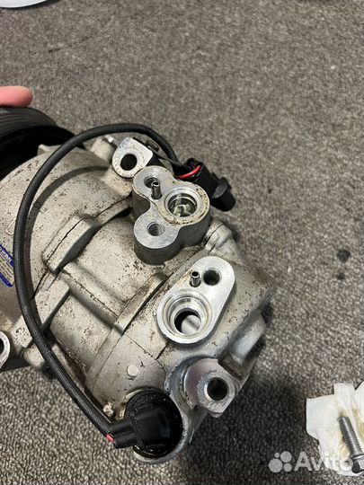 Компрессор кондионера Hyundai i40