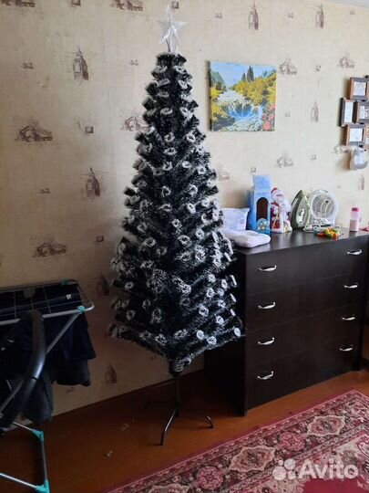 Елка искусственная 210 см