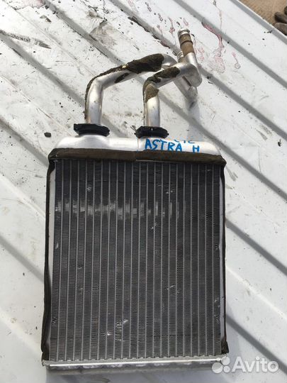 Радиатор отопителя (Opel Astra)