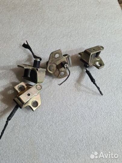 Датчик открытия двери Ford Mondeo 3 2006