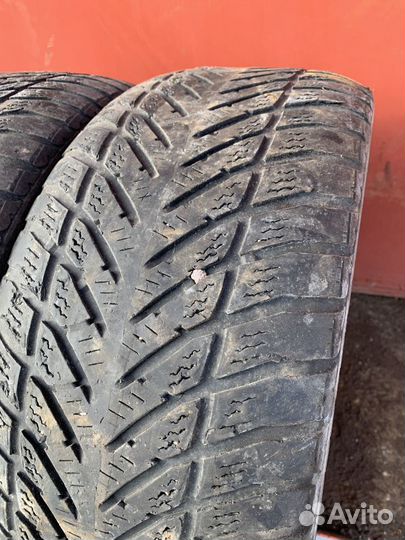 Goodyear Eagle Ultra Grip GW-3 245/45 R18 98V