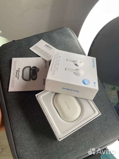 Беспроводные наушники borofone BW09