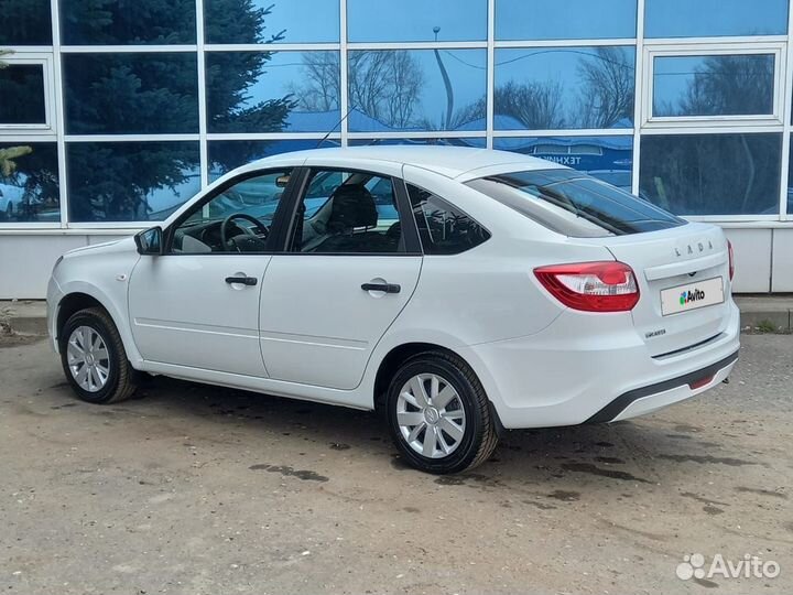LADA Granta 1.6 МТ, 2022