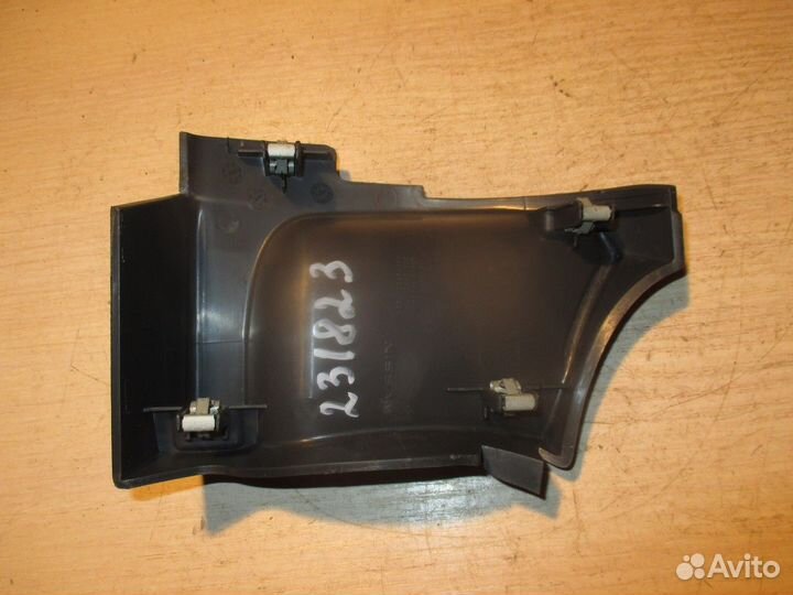 Накладка (Nissan Almera)