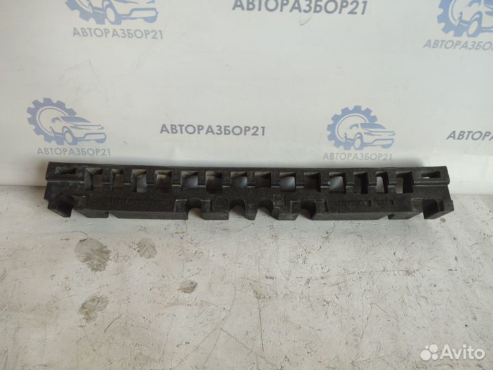 Абсорбер переднего бампера Volkswagen Touareg 3