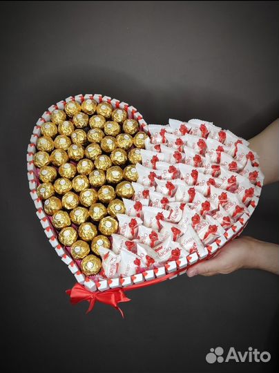 Сердце из конфет Рафаэлло