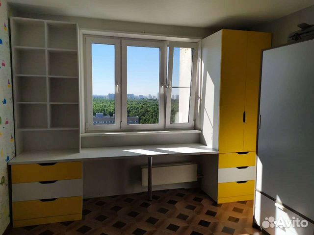 Рабочая зона у окна