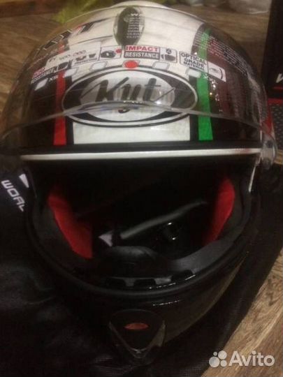 Шлем новый KYT