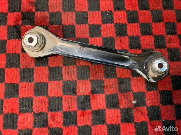 Рычаг задний поперечный правый Subaru Legacy BP5