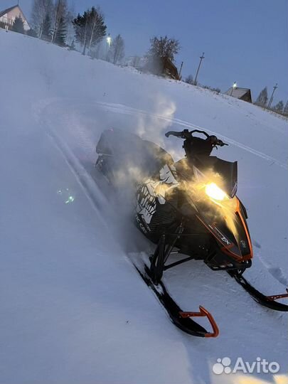 Arctic Cat M8 153 Sno Pro