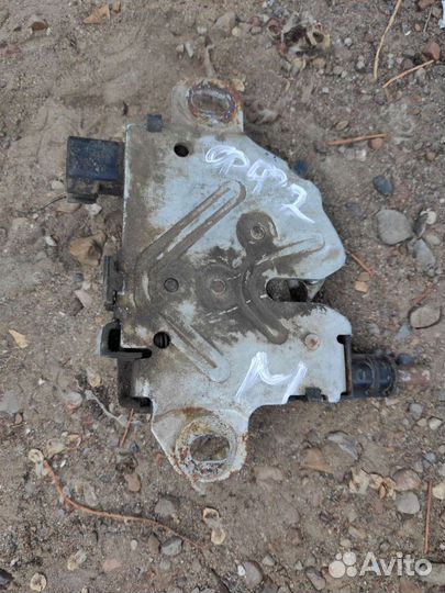 Замок капота ford focus 2#644