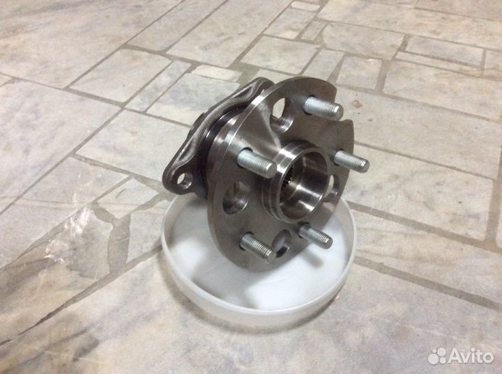 Ступица на Тойота Rav