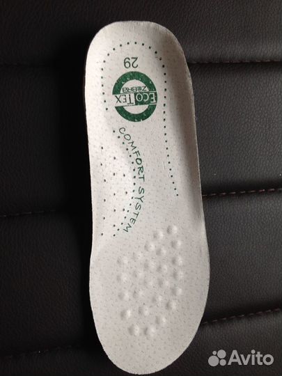 Продаются туфли для девочки