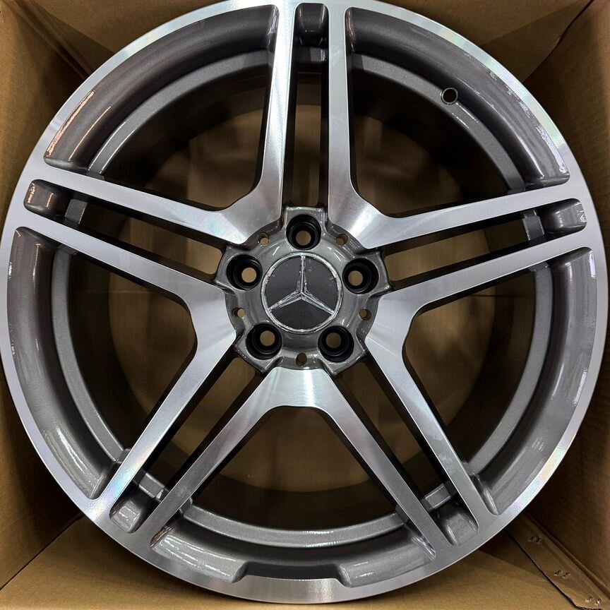 Литые диски Mercedes-Benz 9.5×R22 5×112