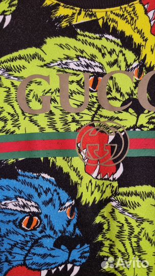 Толстовка брендовая