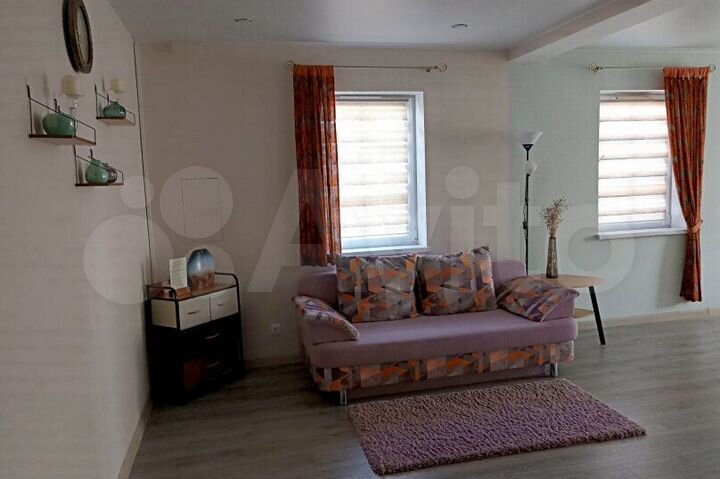 1-к. квартира, 50 м², 1/2 эт.