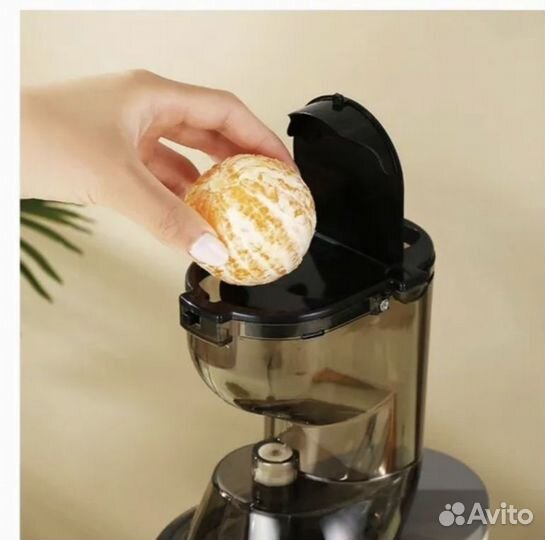 Соковыжималка Panasonic центробежная белая