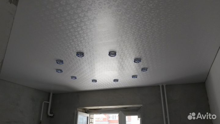 Натяжные потолки
