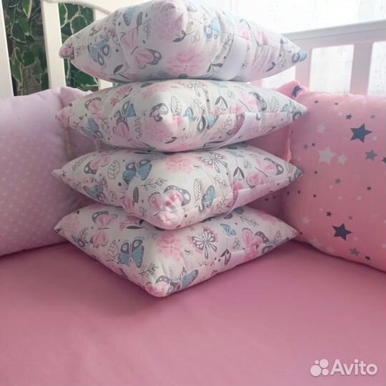 Бортики в кроватку для девочки