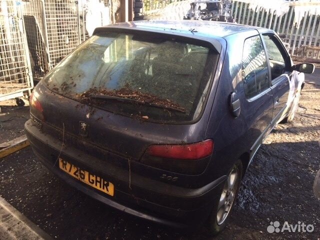 Разбор на запчасти Peugeot 306