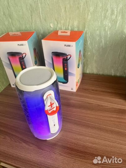 Беспроводная колонка jbl pulse 6+