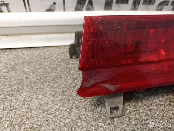 Фонарь задний внутренний правый для BMW E65
