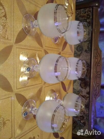 Бокалы рюмки коньяк