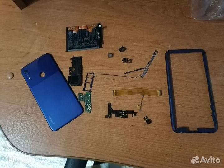 Телефон Honor 8a/запчасти