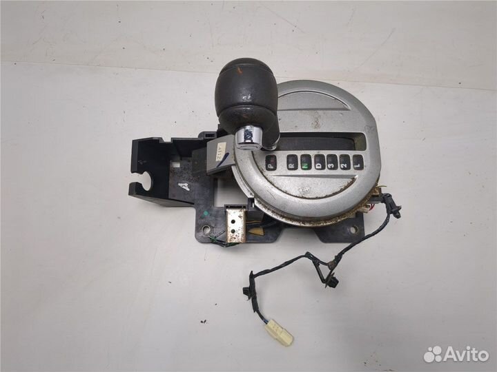 Кулиса кпп Mitsubishi Galant, 2004