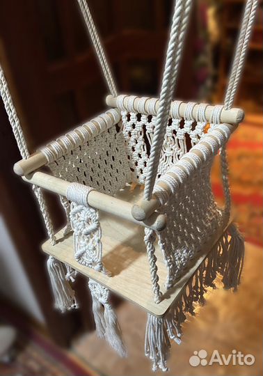 Детская качель макраме