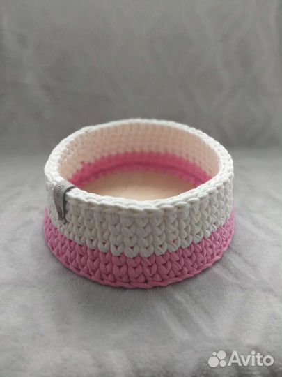 Вязаные корзинки ручной работы