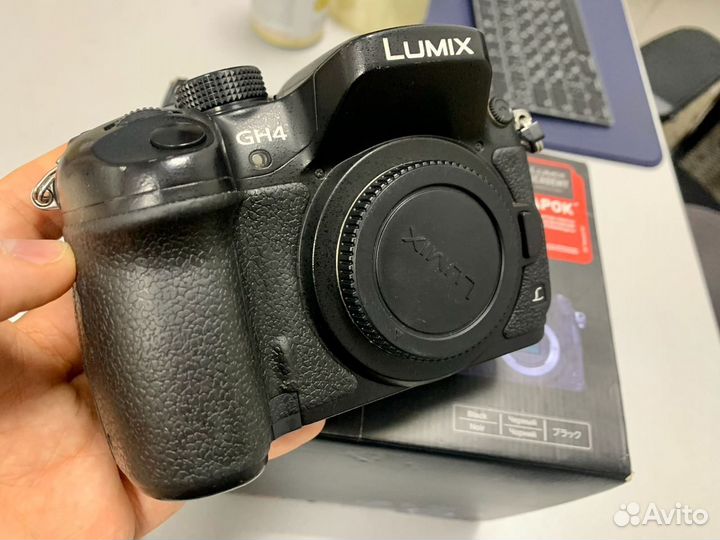 Panasonic GH4 Body