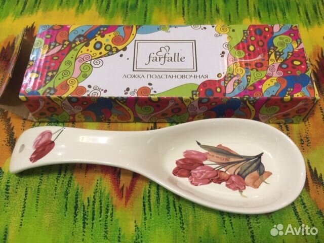 Керамическая ложка-подставка в коробке. Новые