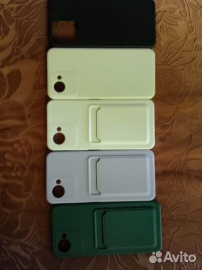 Продам чехлы на Realme C30