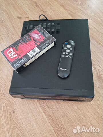 Видеомагнитофон goldstar