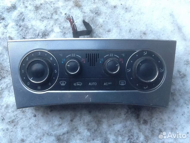Mercedes A2038301785 панель управления климатом