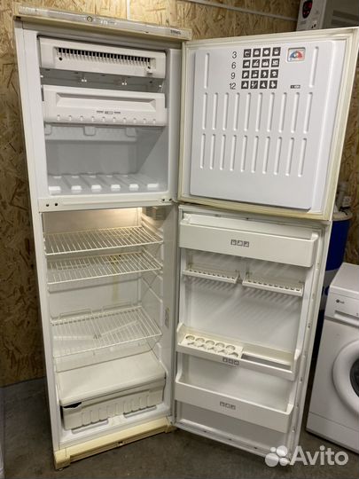 Холодильник Stinol NoFrost