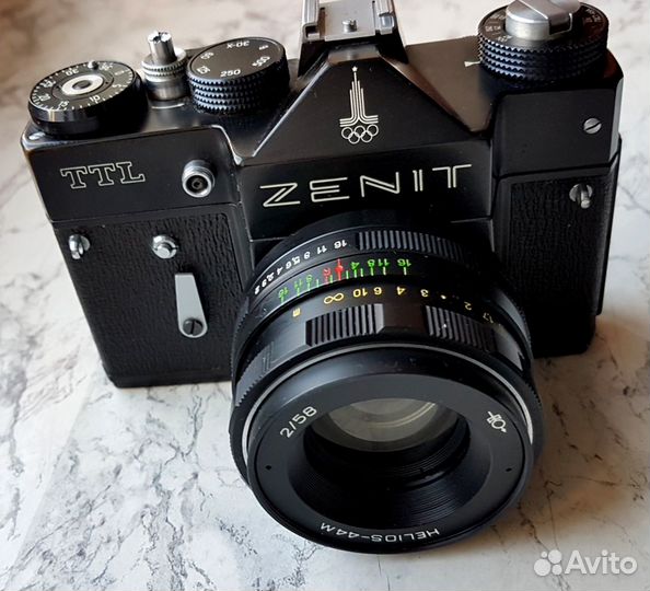 Фотоаппарат Zenit-TTL,Олимпийский, Объектив Helios