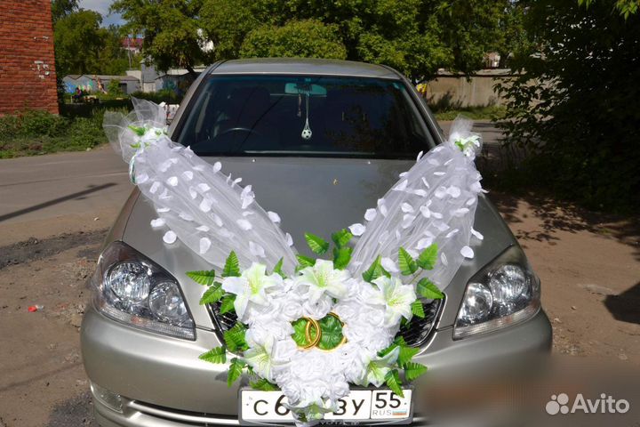 Украшение на свадебное авто