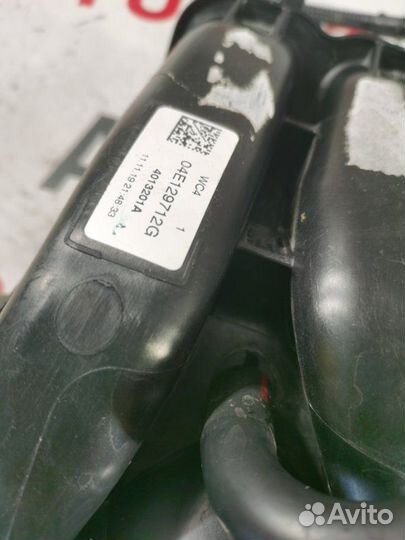 Коллектор впускной Volkswagen Polo 1.6 cwvb 2020