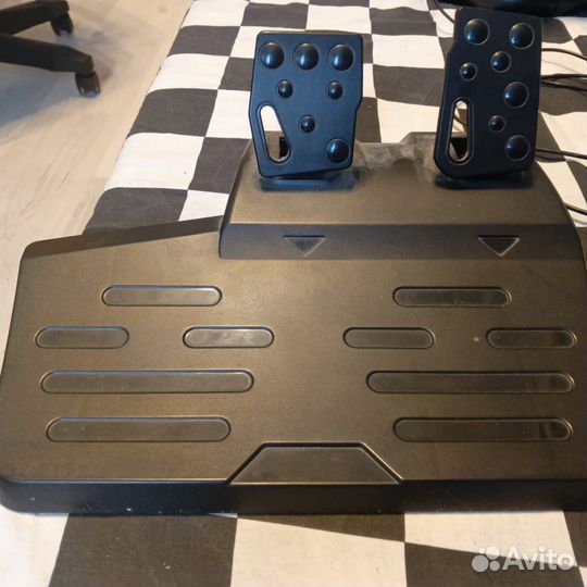 Игровой руль с педалями для пк